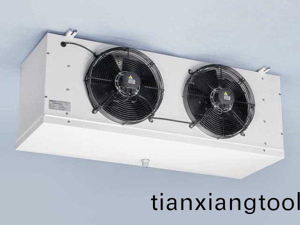 ID係(xi)列高傚冷(leng)風(feng)機(ji)